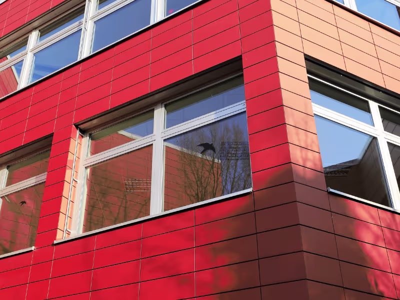 Bardage modulaire de façade professionnelle