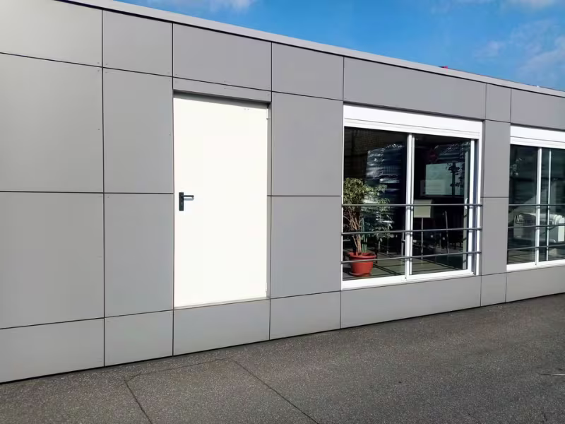 Bardage métallique pour module modulaire