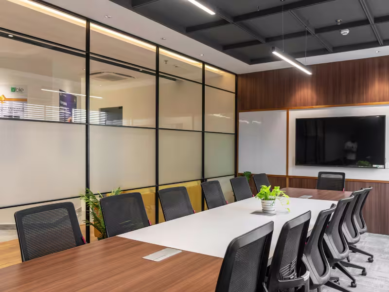 Cloison modulaire pour salle de réunion