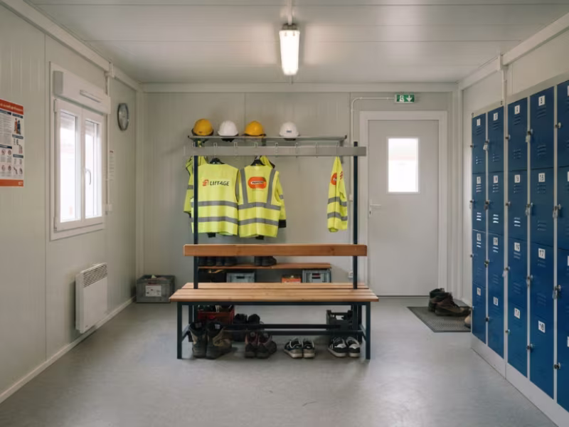 Vestiaire industriel modulaire pour usine ou site de production