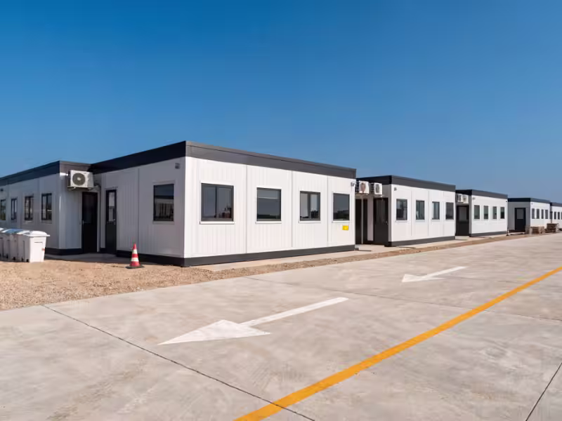 Base de vie modulaire et bâtiment temporaire pour chantier BTP